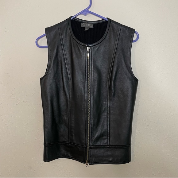 Classiques Entier Jackets & Blazers - Classiques Entier Zip Front Sleeveless Genuine Leather Vest Black | A60